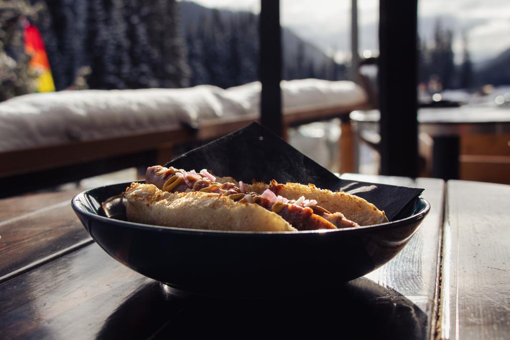 Vertical Cafe Bratwurst