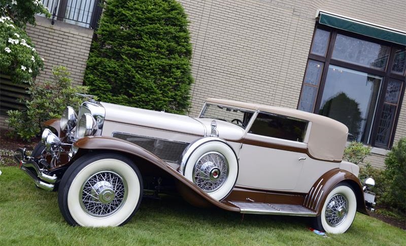 Duesenberg Classic Car