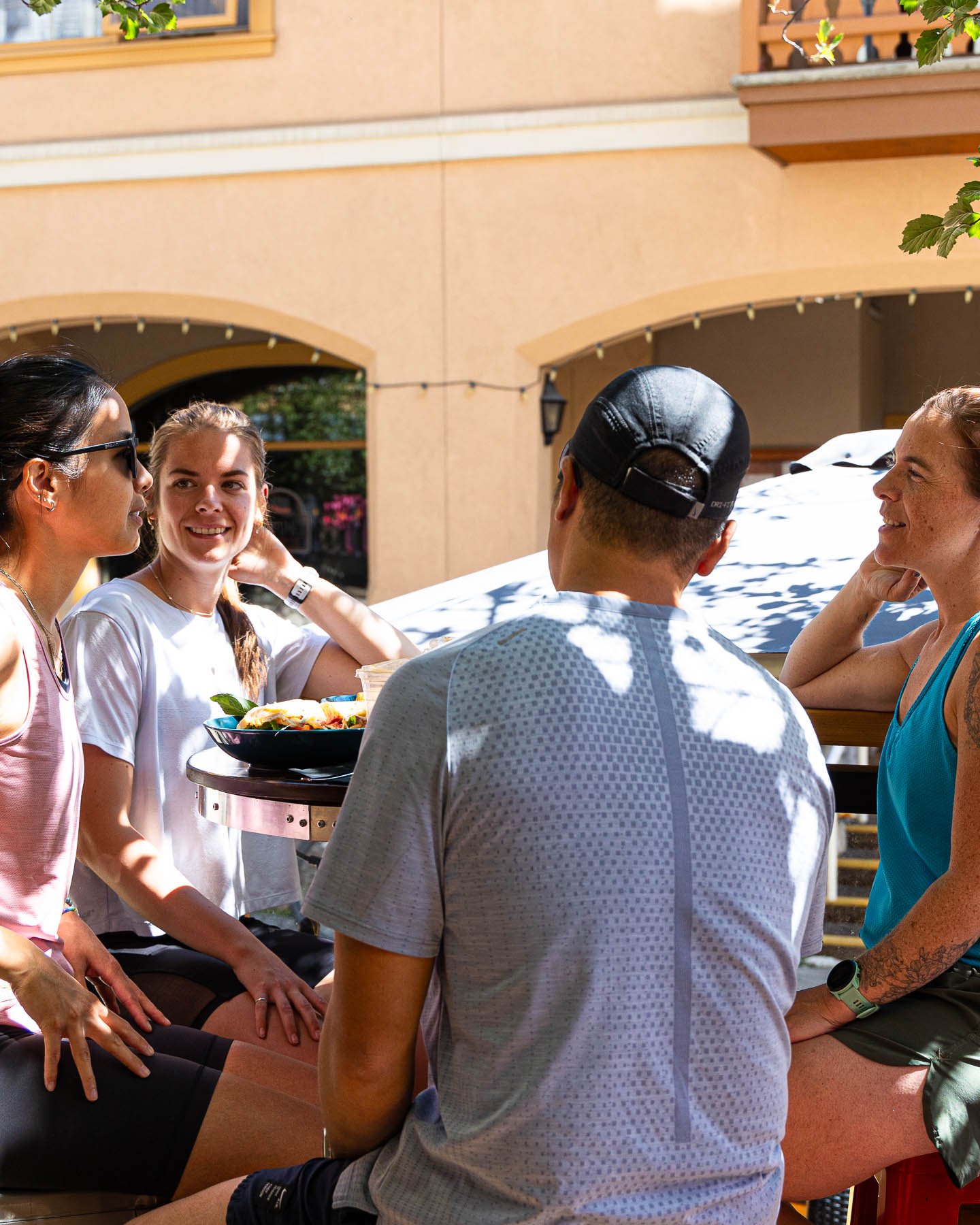 runners eating in sun peaks