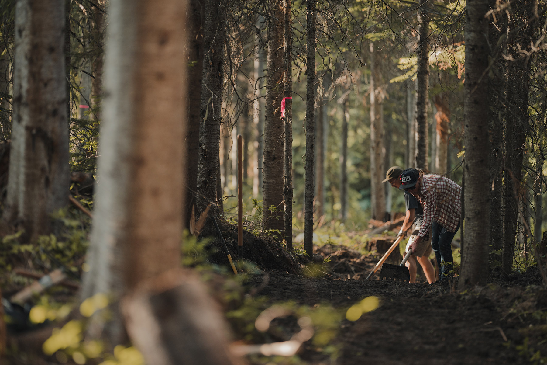 SPRTA volunteers building a bike trail