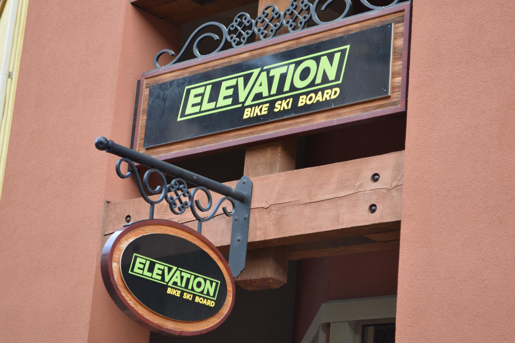 Elevation store sign