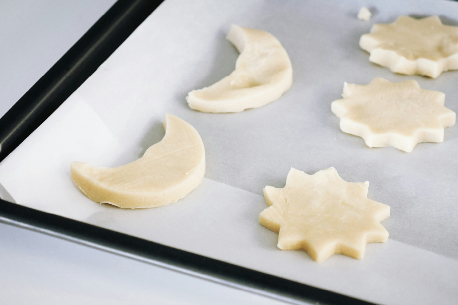 Shortbread cookies on a cookie sheet