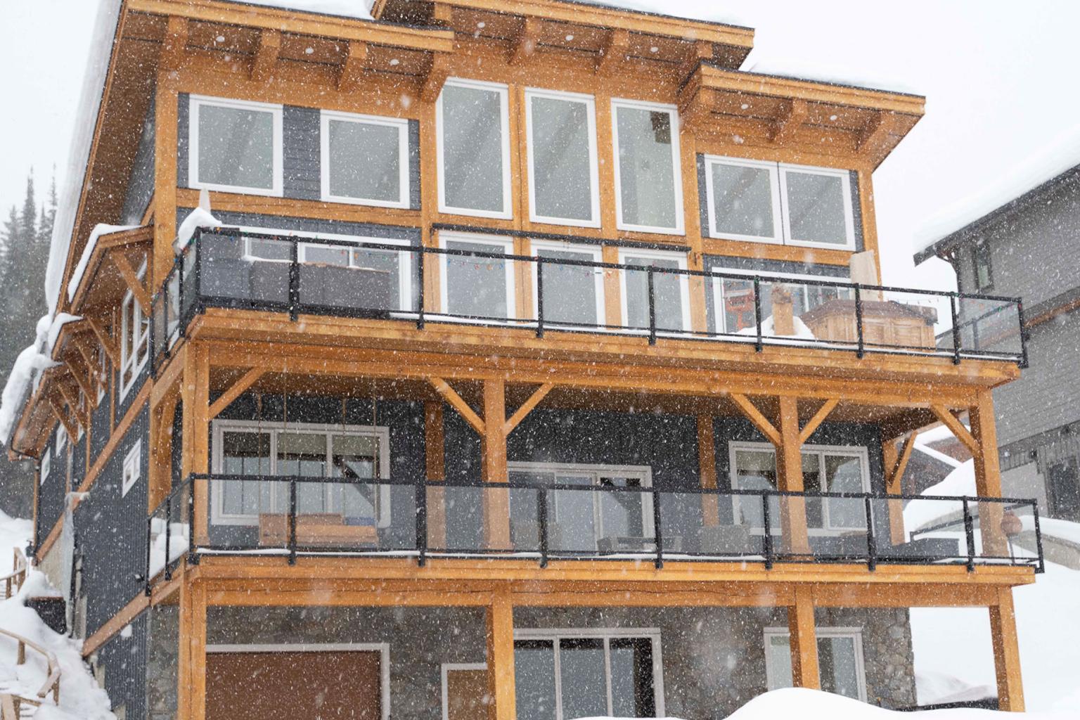 Alpine Sky Retreat winter exterior shot.