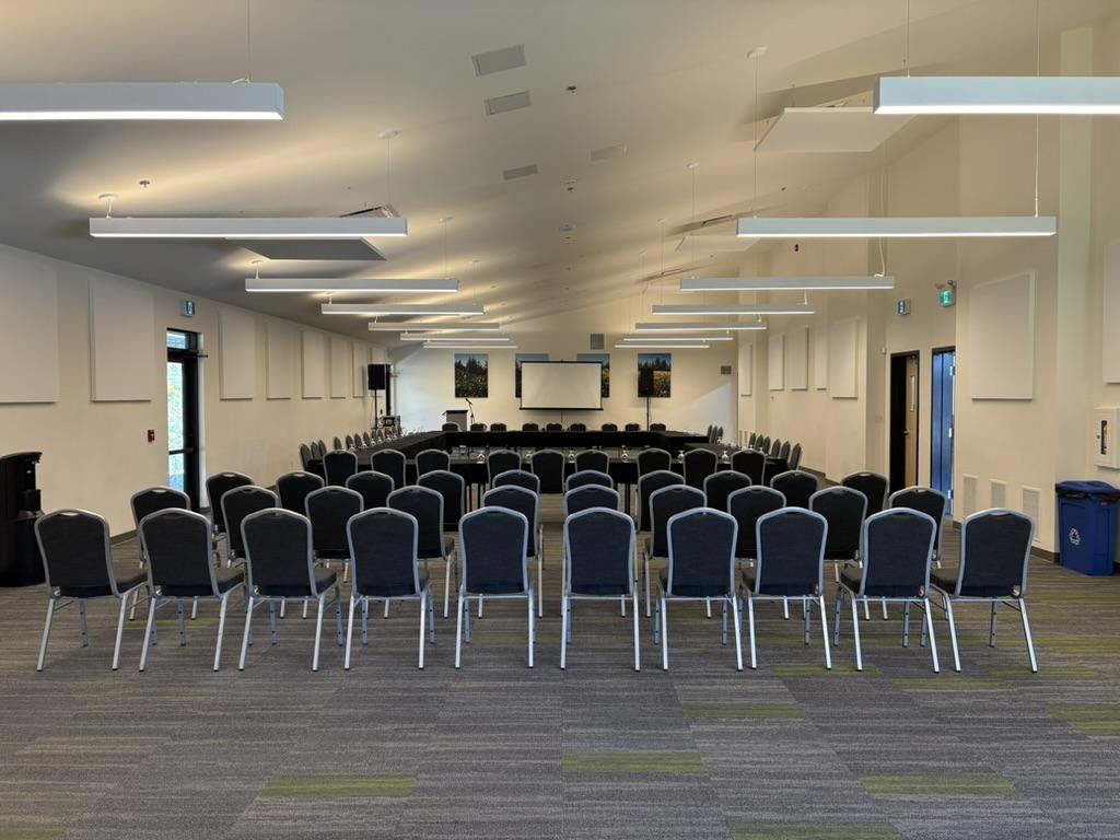 The Conference Room is adaptable for large groups in a variety of setups. Max: 200.