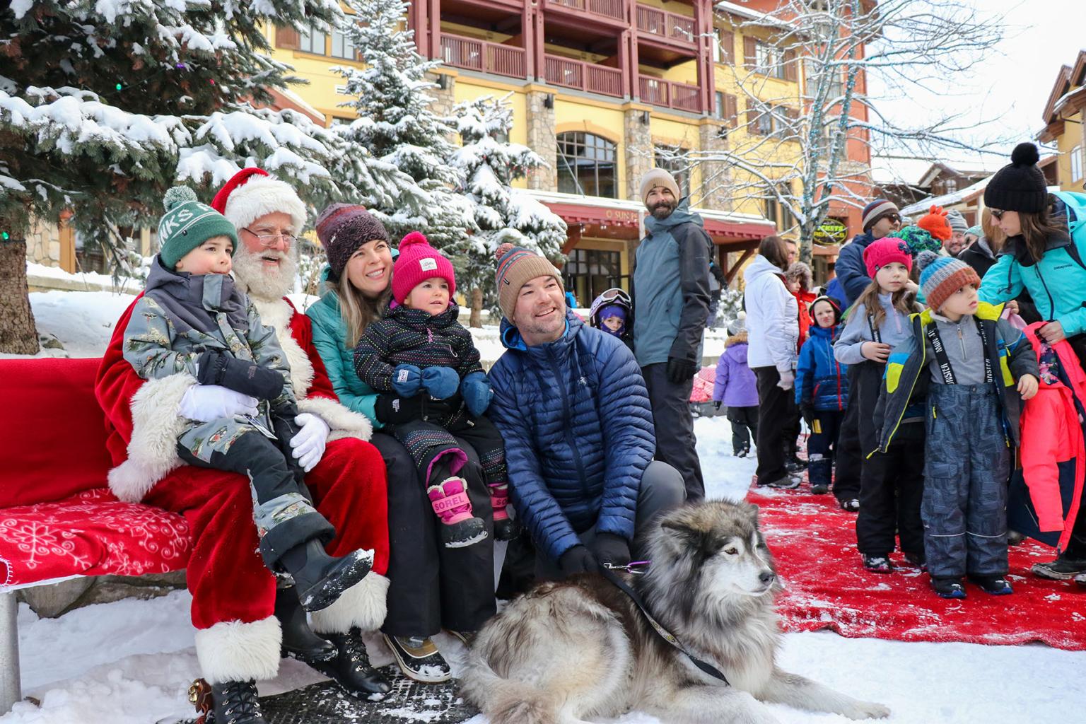 Photos with Santa in Sun Peaks