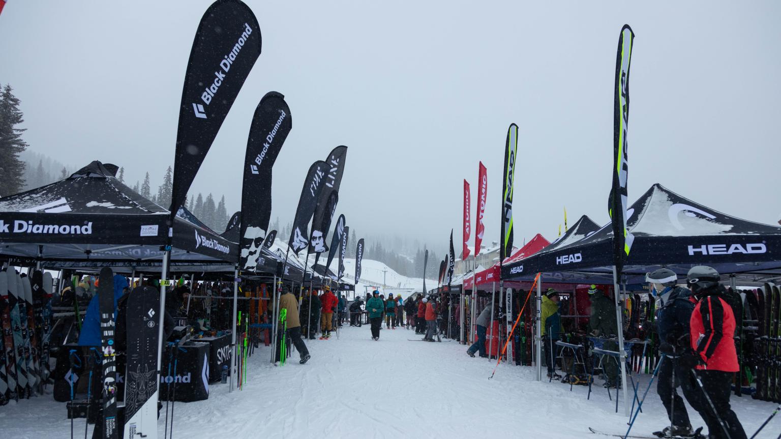 Demo dealer tent expo