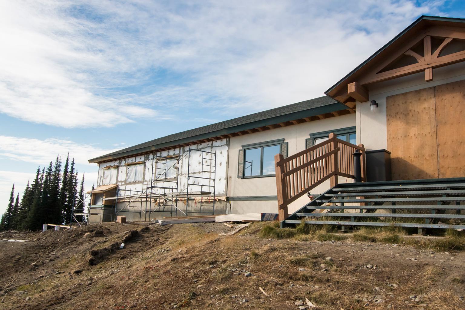 Exterior of the Sunburst Bar + Eatery 