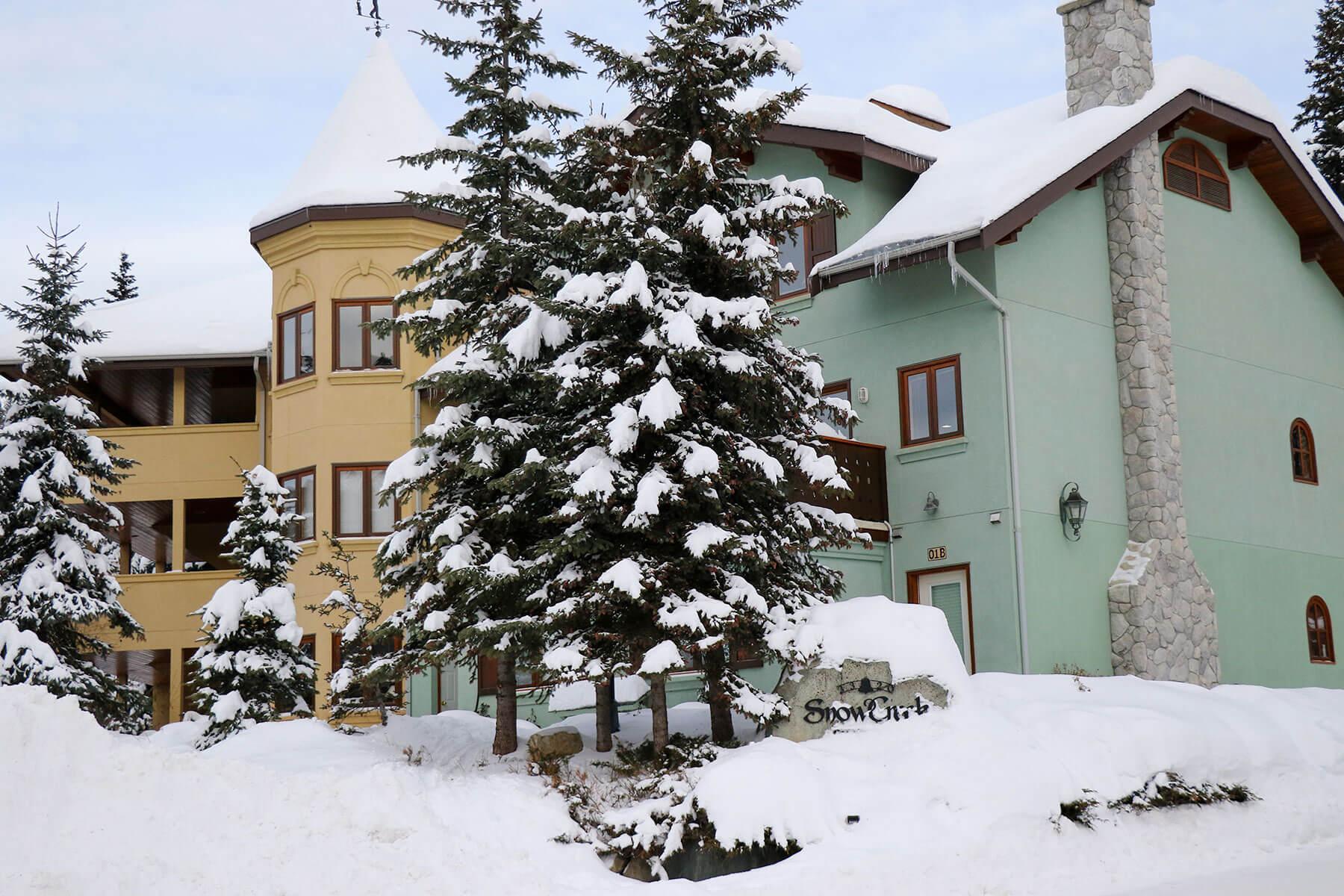 Snow Creek Village Sun Peaks Resort